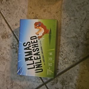 Llama unleashed card game